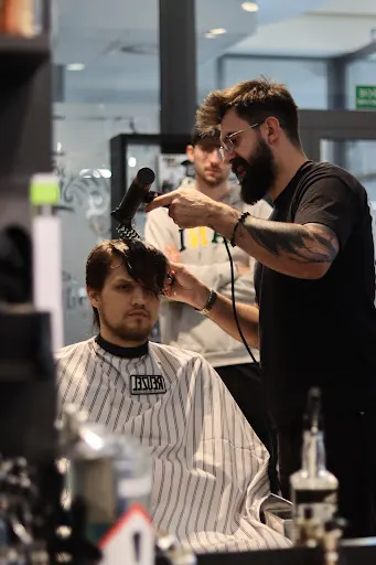 SKANDAL! Barbershop Toruń